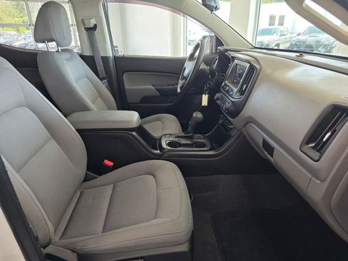 Used 2019 GMC Canyon 2WD Crew Cab w/ Convenience Package image 39