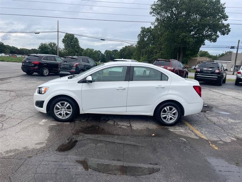 Used 2015 Chevrolet Sonic LT FWD image 8