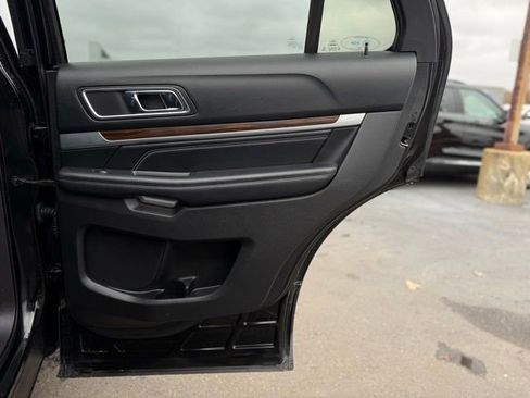 Used 2018 Ford Explorer Limited w/ Equipment Group 301A image 19