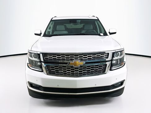 Used 2019 Chevrolet Tahoe LT RWD image 2