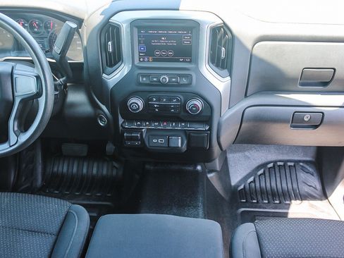 Used 2022 Chevrolet Silverado 1500 W/T RWD image 13