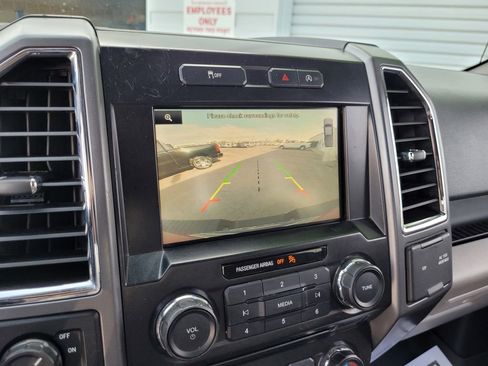 Used 2015 Ford F150 XLT w/ Equipment Group 302A Luxury RWD image 18