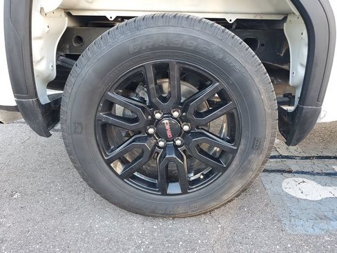 Used 2024 GMC Sierra 1500 Pro w/ Graphite Edition RWD image 5