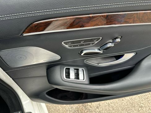 Used 2015 Mercedes-Benz S 550 4MATIC Sedan image 23