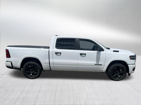 Used 2025 RAM 1500 Big Horn AWD/4WD image 4