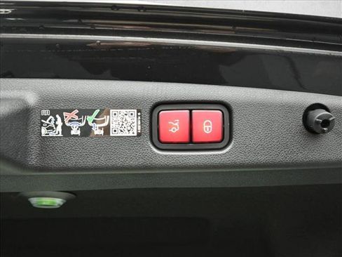 Certified 2026 Mercedes-Benz E 350 4MATIC Sedan image 24