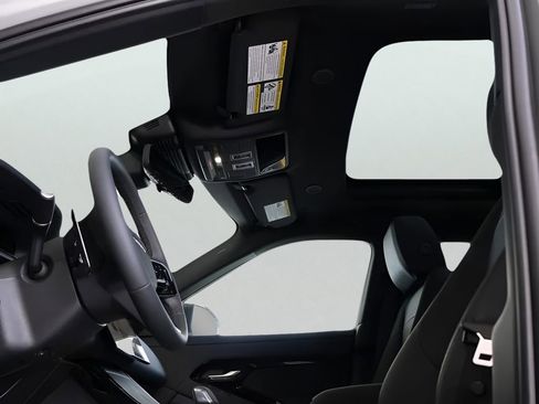 New 2026 Land Rover Range Rover Evoque Dynamic SE image 22