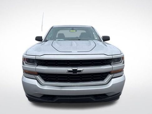Used 2018 Chevrolet Silverado 1500 Custom w/ Rally 1 Edition image 11