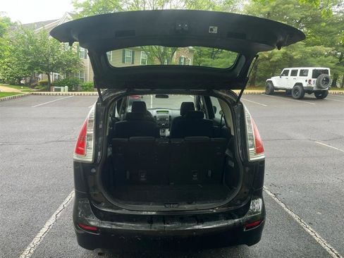 Used 2009 MAZDA MAZDA5 Sport image 10