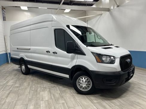 Used 2025 Ford Transit 250 148 High Roof Extended AWD w/ Load Area Protection Package image 30
