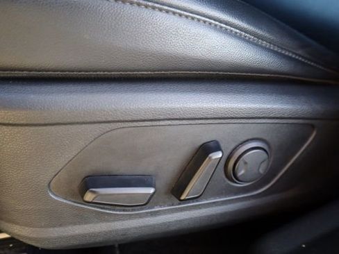 Used 2024 Kia Sportage EX image 17