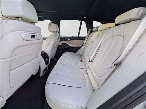 New 2026 BMW X5 xDrive40i w/ M Sport Package image 16