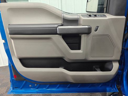 Used 2020 Ford F150 XLT w/ Equipment Group 302A Luxury AWD/4WD image 44