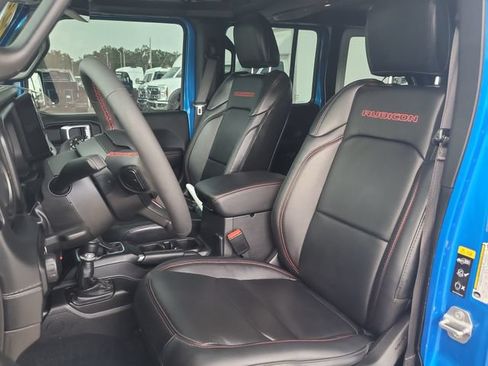 Used 2024 Jeep Wrangler Unlimited Rubicon AWD/4WD image 20
