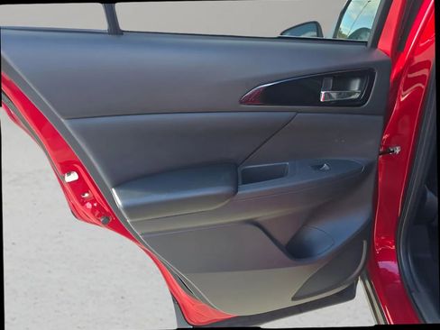 Used 2024 Mitsubishi Eclipse Cross SEL image 11