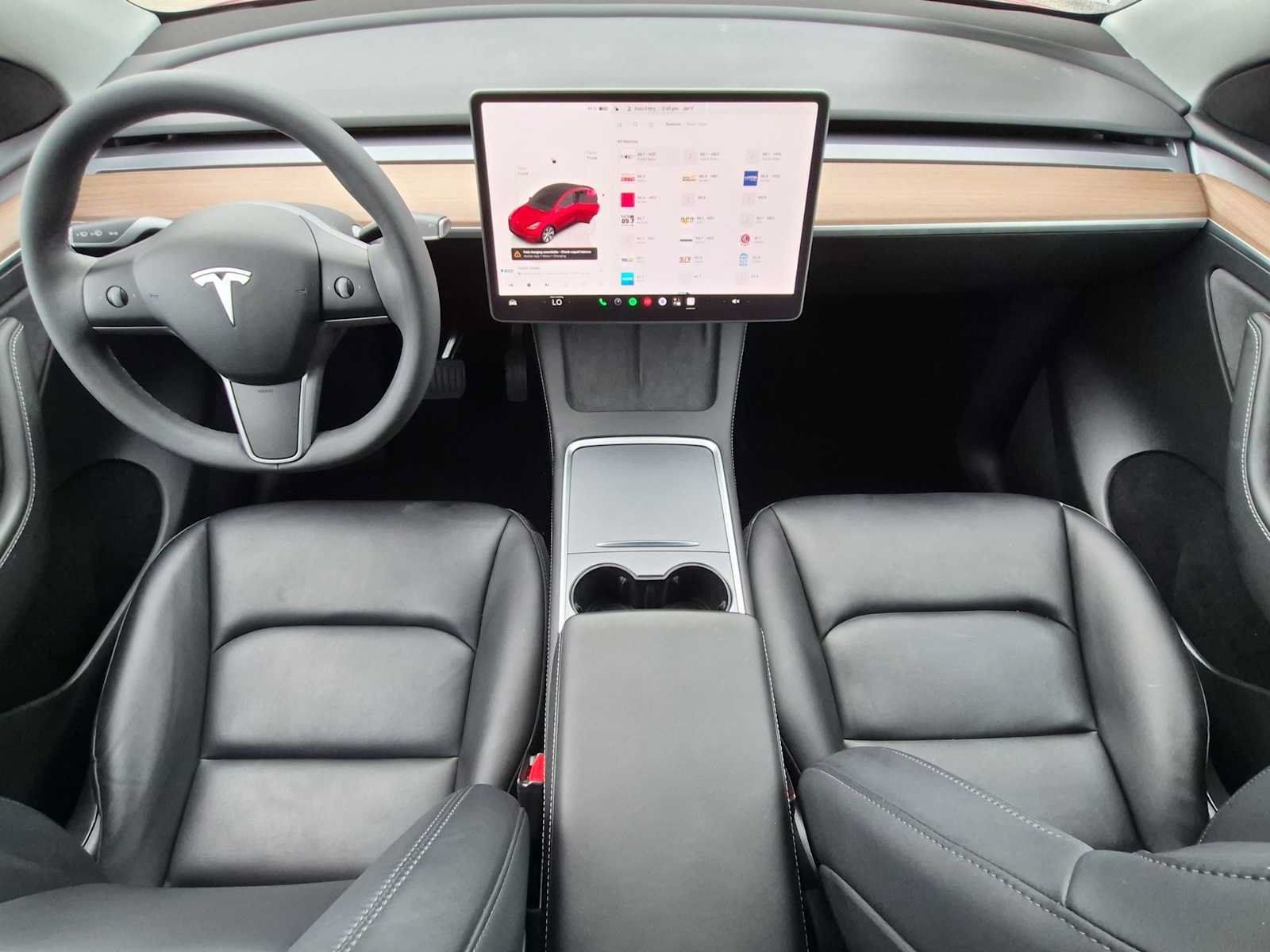 Used 2024 Tesla Model Y Long Range AWD/4WD image 13