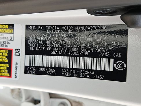 Used 2025 Lexus ES 300h w/ Premium Package FWD image 29