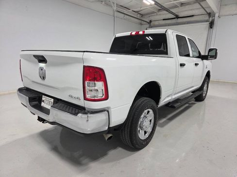 Used 2024 RAM 2500 Tradesman w/ Chrome Appearance Group AWD/4WD image 8