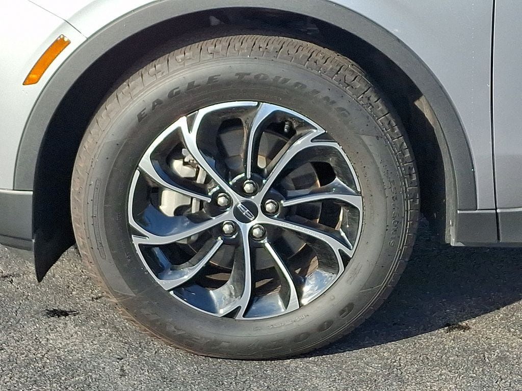 Certified 2025 Lincoln Nautilus Premier w/ Equipment Group 102A AWD/4WD image 8