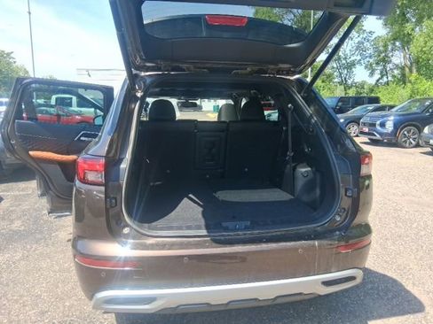 Used 2022 Mitsubishi Outlander SEL AWD/4WD image 19
