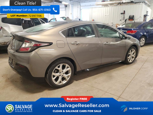 Used 2017 Chevrolet Volt Premier w/ Driver Confidence II Package FWD image 4