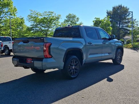 Used 2024 Toyota Tundra Platinum AWD/4WD image 5