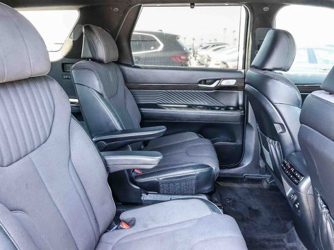 Used 2025 Hyundai Palisade Calligraphy AWD/4WD image 19