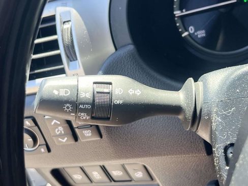Used 2023 Lexus GX 460 Luxury w/ Sport Design Package AWD/4WD image 24