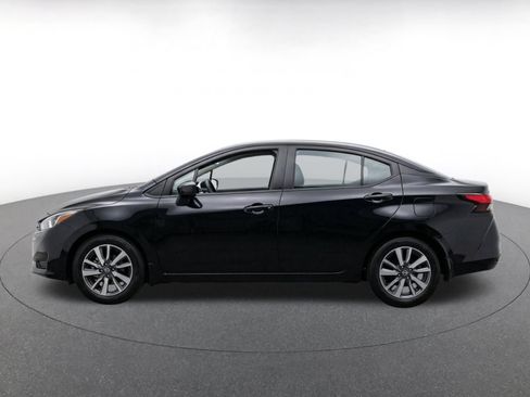 Used 2025 Nissan Versa SV FWD image 4