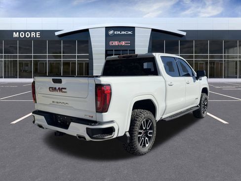 Used 2022 GMC Sierra 1500 AT4 w/ AT4 Premium Package image 4