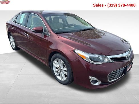 Used 2013 Toyota Avalon XLE FWD image 8