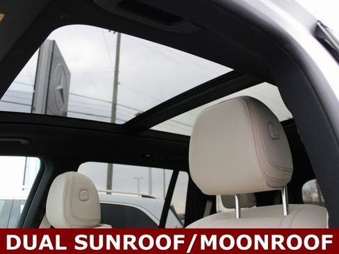 New 2026 Mercedes-Benz GLS 450 4MATIC image 18