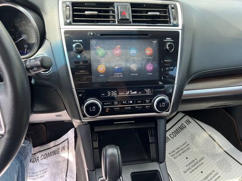 Used 2019 Subaru Outback 3.6R Touring AWD/4WD image 21