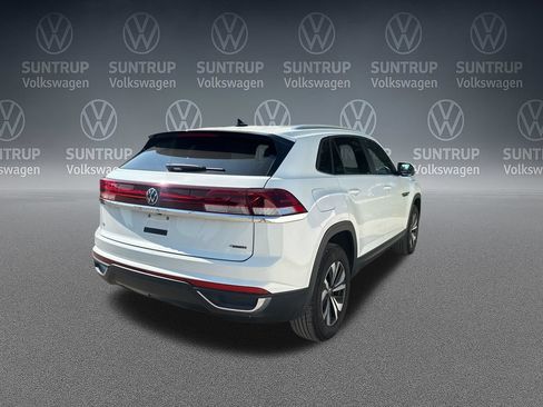 Used 2025 Volkswagen Atlas Cross Sport SE AWD/4WD image 35