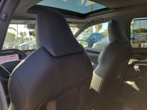 New 2026 Audi SQ5 Premium Plus AWD/4WD image 24