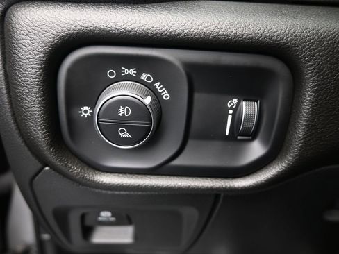 Used 2024 RAM 1500 Tradesman w/ Night Edition image 31