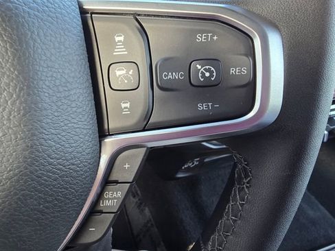 Used 2025 RAM 2500 Big Horn image 22