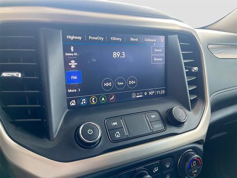 Used 2022 GMC Acadia Denali w/ Trailering Package image 15