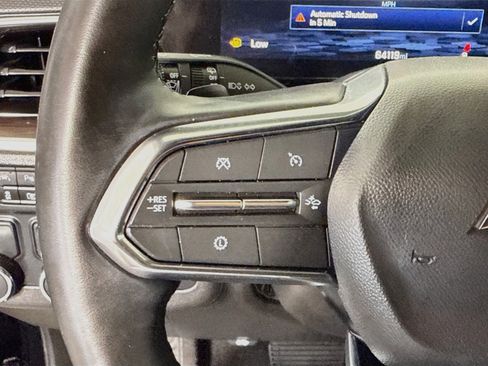 Used 2025 Chevrolet Tahoe Premier RWD image 14