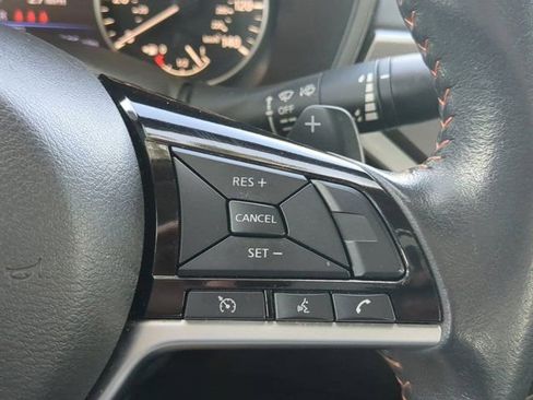 Used 2024 Nissan Altima 2.5 SR FWD image 22