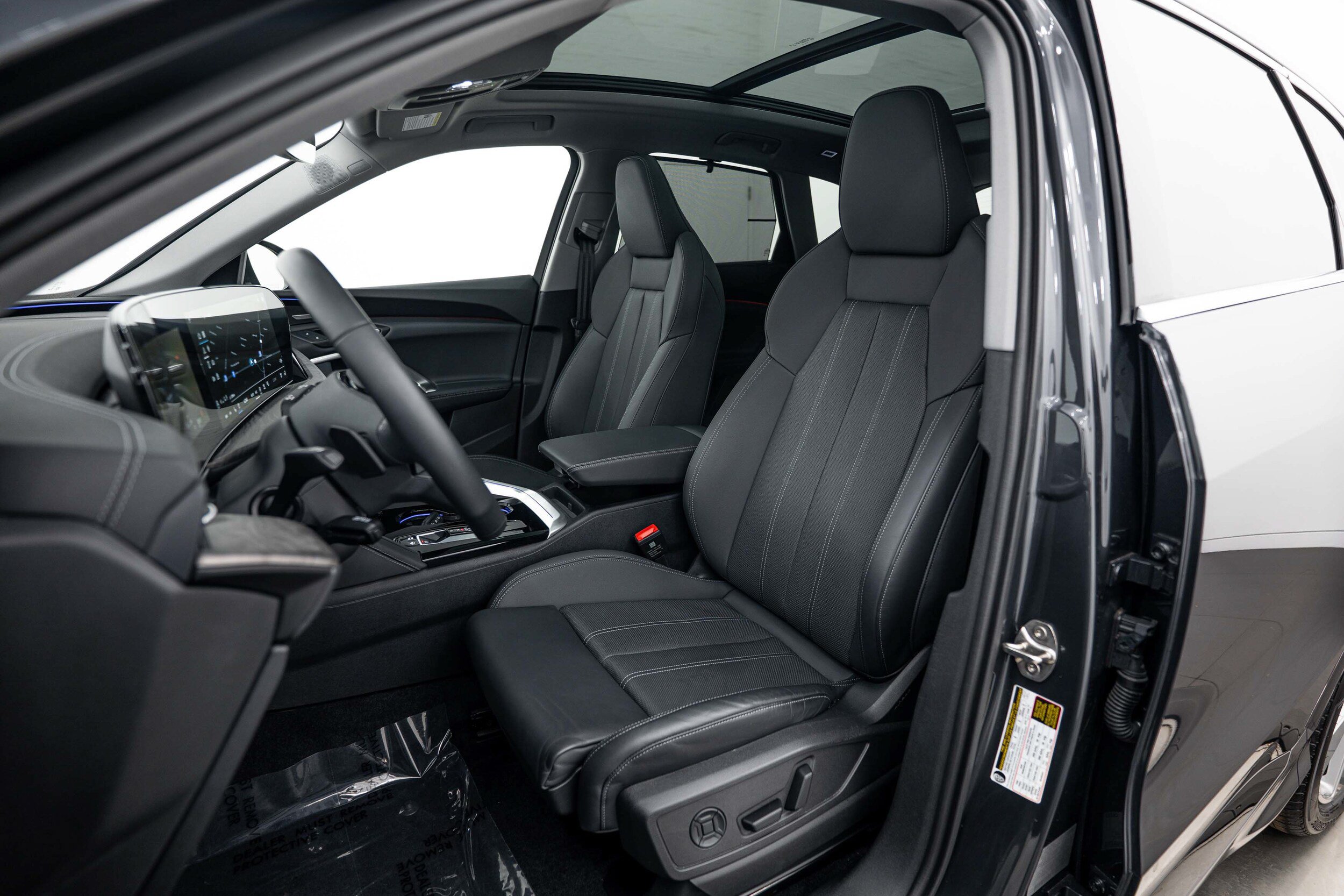 Used 2025 Audi Q5 Premium Plus AWD/4WD image 15
