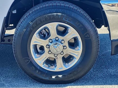 New 2026 RAM 2500 Big Horn AWD/4WD image 34
