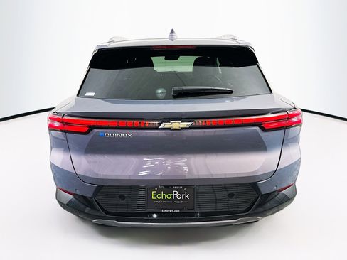 Used 2025 Chevrolet Equinox EV LT w/ Convenience Package image 7