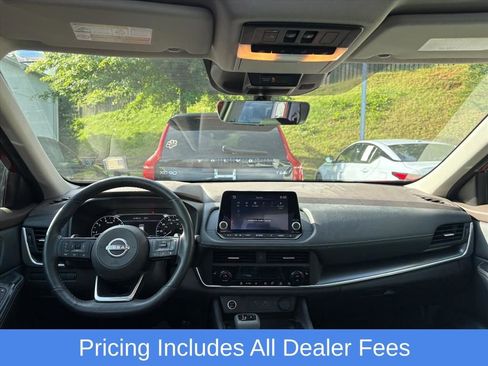 Used 2023 Nissan Rogue SV w/ SV Premium B Package AWD/4WD image 6