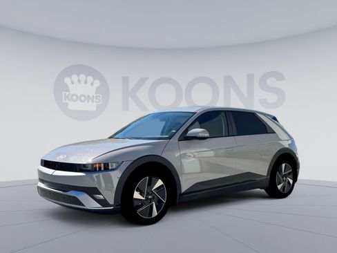 New 2026 Hyundai Ioniq 5 SEL RWD image 2
