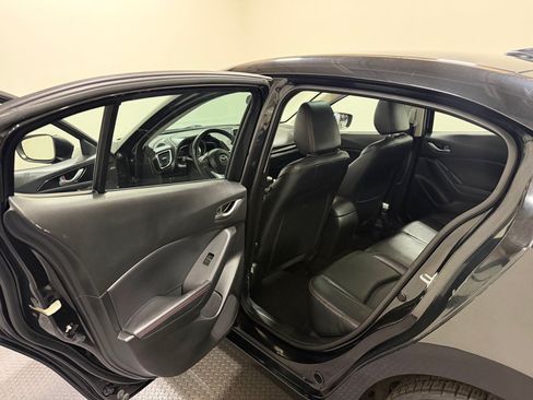 Used 2014 MAZDA MAZDA3 i Grand Touring FWD image 10