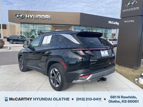 Used 2025 Hyundai Tucson SEL FWD image 16