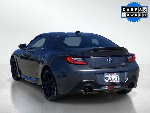 Certified 2025 Toyota GR86 Premium image 6