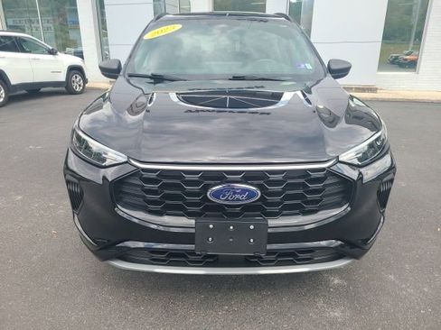 Used 2023 Ford Escape ST-Line w/ Tech Pack #1 image 8