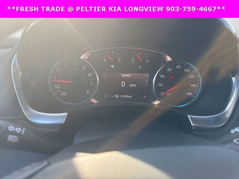 Used 2022 Chevrolet Traverse LT image 14